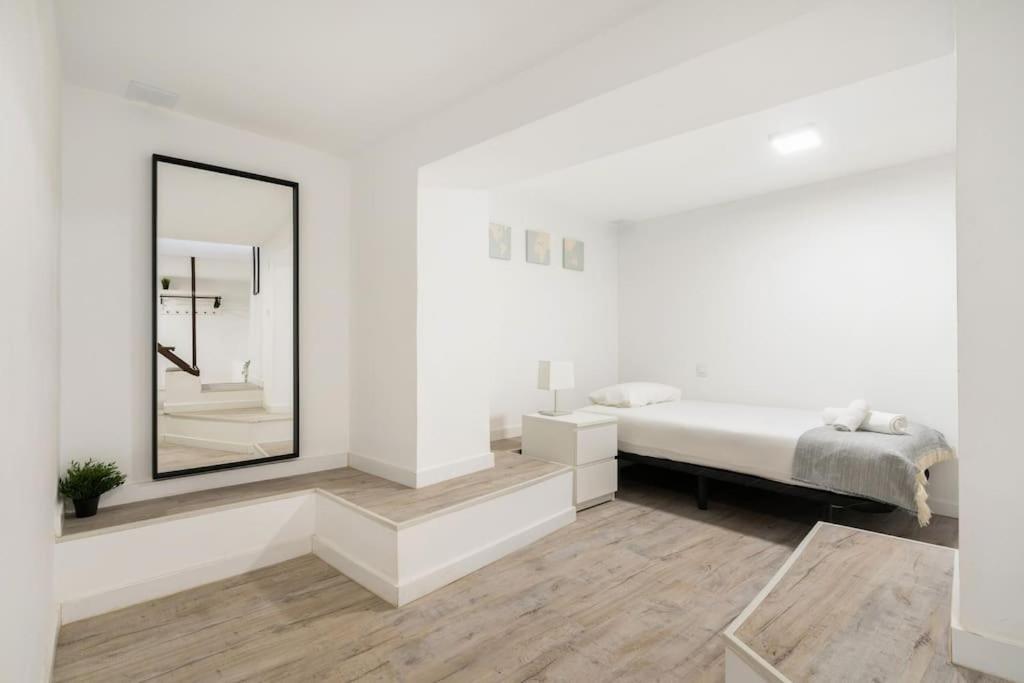 Charming Flat In Madrid-Rio Apartment Bagian luar foto