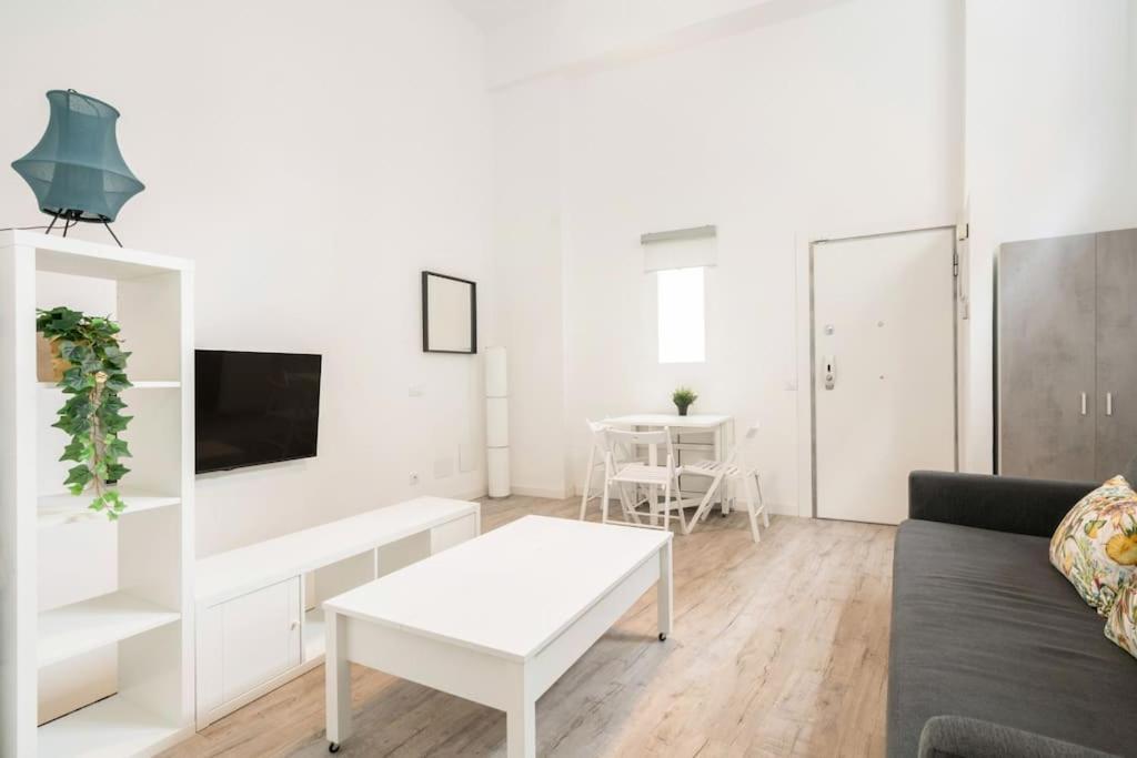 Charming Flat In Madrid-Rio Apartment Bagian luar foto